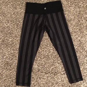 Like-New Lululemon Leggings!!